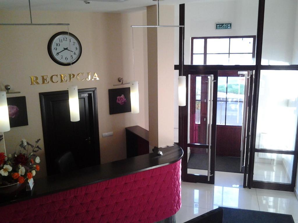 Hotel Skarpa Sejny Exterior foto